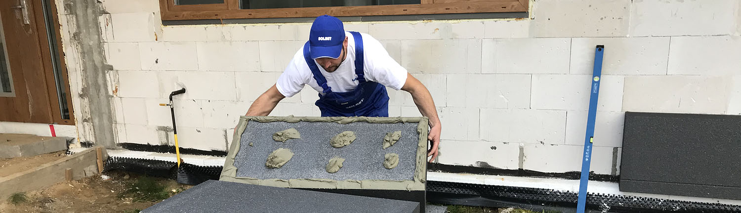 Mocowanie styropianu w systemie ociepleń SOLBET TERMO